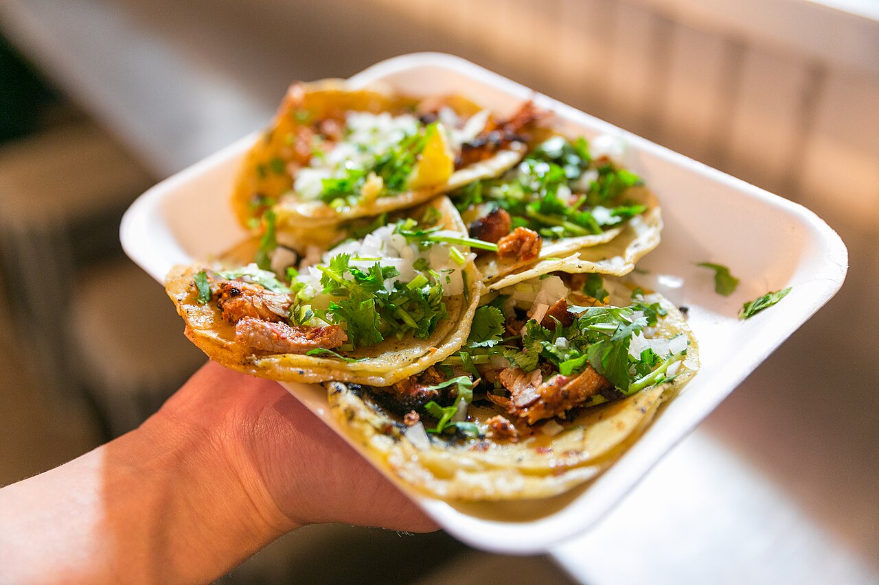 Tu taco va a subir MX$5 — y la segunda tortilla ya desapareció sin avisarte