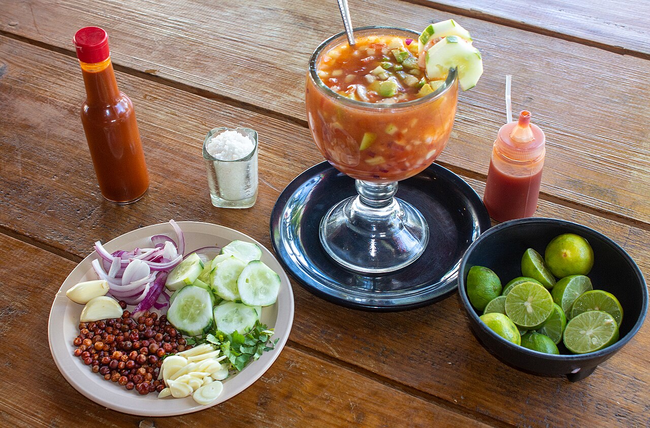 Terminó la veda del camarón en el Golfo — y tu coctel lo va a agradecer en septiembre